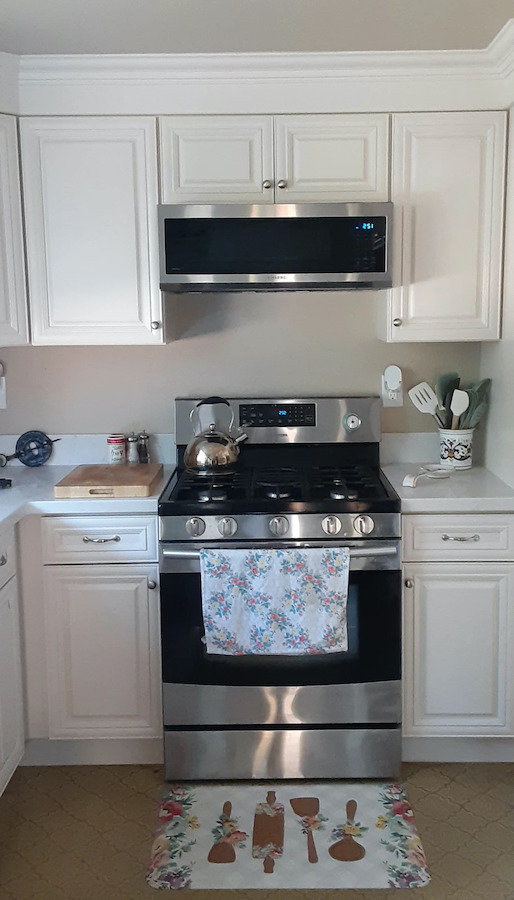 Traditional Kitchen Remodel by Reliable Home Improvement, Inc project photo